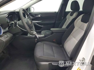 Zdjęcie 7 z 13 samochodu: 2026 CHEVROLET TRAX LS VIN:KL77LFEP7TC087183 - miniatura