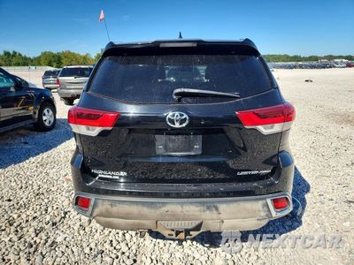 Zdjęcie 6 z 13 samochodu: 2017 TOYOTA HIGHLANDER LIMITED VIN:5TDDZRFH0HS470241 - miniatura