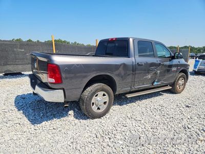 Trzecie zdjęcie samochodu z tyłu: 2015 RAM 2500 SLT VIN:3C6TR4DT0FG573376 - miniatura