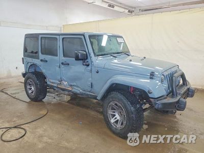 Czwarte zdjęcie samochodu z boku: 2014 JEEP WRANGLER UNLIMITED SAHARA VIN:1C4HJWEG4EL306553 - miniatura