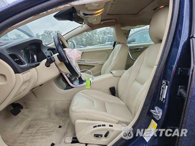 Zdjęcie 7 z 13 samochodu: 2015 VOLVO S60 PLATINUM VIN:YV140MFMXF1354561 - miniatura