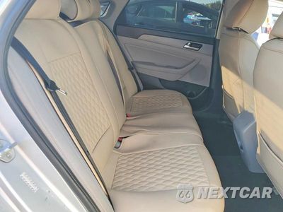 Zdjęcie 10 z 12 samochodu: 2017 HYUNDAI SONATA HYBRID SE VIN:KMHE24L17HA059589 - miniatura