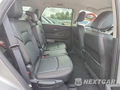 Zdjęcie 11 z 14 samochodu: 2024 NISSAN PATHFINDER SL VIN:5N1DR3CC7RC224193 - miniatura