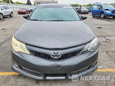 Piąte zdjęcie samochodu w środku: 2014 TOYOTA CAMRY SE VIN:4T1BF1FKXEU855032 - miniatura