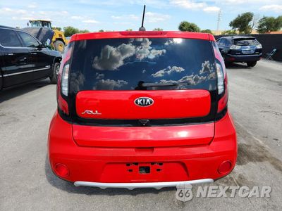 Zdjęcie 6 z 13 samochodu: 2018 KIA SOUL + VIN:KNDJP3A52J7557755 - miniatura