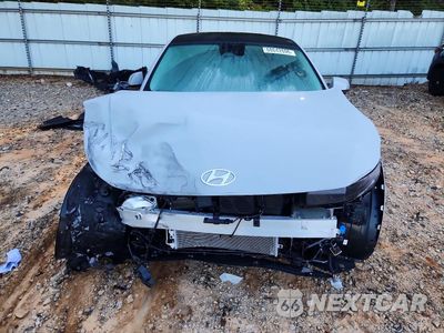 Piąte zdjęcie samochodu w środku: 2024 HYUNDAI IONIQ 5 LIMITED VIN:KM8KR4DE4RU302565 - miniatura