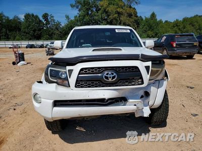 Piąte zdjęcie samochodu w środku: 2011 TOYOTA TACOMA V6 VIN:3TMLU4EN7BM073234 - miniatura