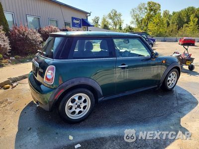 Trzecie zdjęcie samochodu z tyłu: 2012 MINI COOPER VIN:WMWSU3C59CT540470 - miniatura
