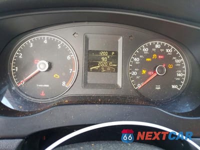 Zdjęcie 9 z 12 samochodu: 2014 VOLKSWAGEN JETTA BASE VIN:3VW2K7AJ8EM237324 - miniatura