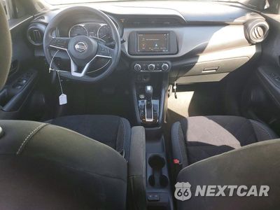 Zdjęcie 8 z 13 samochodu: 2020 NISSAN KICKS S VIN:3N1CP5BV5LL503614 - miniatura