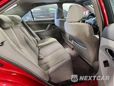 Zdjęcie 10 z 12 samochodu: 2007 TOYOTA CAMRY HYBRID VIN:JTNBB46K573006464 - miniatura