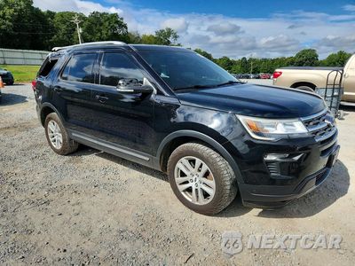 Czwarte zdjęcie samochodu z boku: 2018 FORD EXPLORER XLT VIN:1FM5K8D88JGA65178 - miniatura