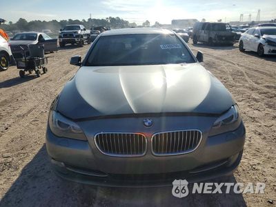 Piąte zdjęcie samochodu w środku: 2013 BMW 528 I VIN:WBAXG5C55DDY33223 - miniatura