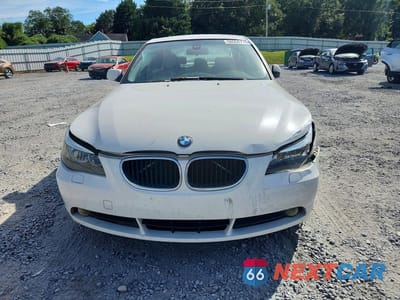 Piąte zdjęcie samochodu w środku: 2004 BMW 530 I VIN:WBANA73554B064545 - miniatura