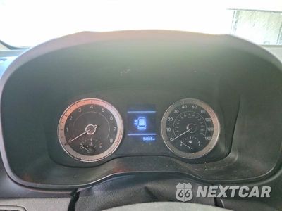Zdjęcie 9 z 13 samochodu: 2022 HYUNDAI VENUE LIMITED VIN:KMHRC8A39NU203860 - miniatura