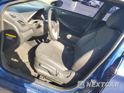 Zdjęcie 7 z 12 samochodu: 2015 HYUNDAI ACCENT GS VIN:KMHCT5AEXFU204538 - miniatura
