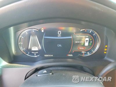 Zdjęcie 9 z 13 samochodu: 2018 CADILLAC ESCALADE ESV PLATINUM VIN:1GYS4KKJ0JR214380 - miniatura