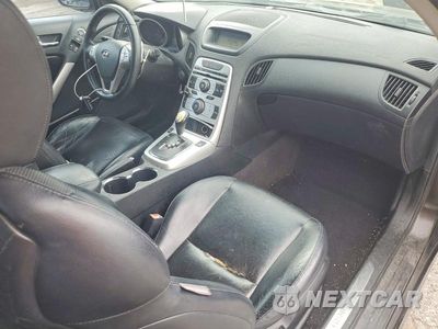 Zdjęcie 8 z 12 samochodu: 2010 HYUNDAI GENESIS COUPE 3.8L TRACK VIN:KMHHU6KH3AU007608 - miniatura