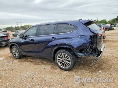 Drugie zdjęcie samochodu z przodu: 2020 TOYOTA HIGHLANDER HYBRID PLATINUM VIN:5TDEBRCH8LS011660 - miniatura
