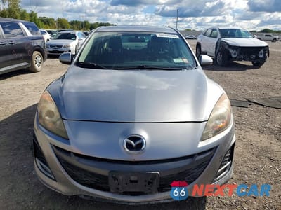 Piąte zdjęcie samochodu w środku: 2011 MAZDA 3 S VIN:JM1BL1W67B1400202 - miniatura