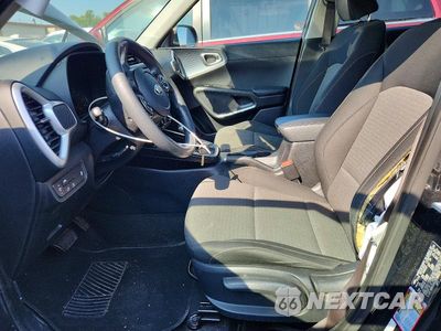 Zdjęcie 7 z 12 samochodu: 2020 KIA SOUL S VIN:KNDJ23AU2L7069219 - miniatura