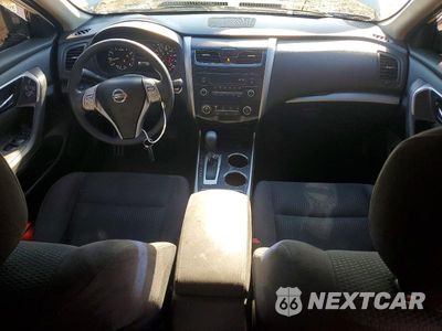 Zdjęcie 8 z 12 samochodu: 2014 NISSAN ALTIMA 2.5 S VIN:1N4AL3AP0EN378019 - miniatura
