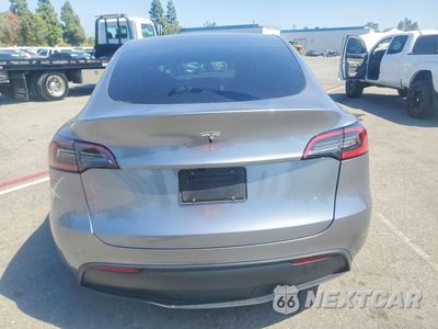 Zdjęcie 6 z 12 samochodu: 2025 TESLA MODEL Y VIN:7SAYGDEDXSF315929 - miniatura