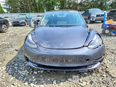 Piąte zdjęcie samochodu w środku: 2023 TESLA MODEL 3 VIN:5YJ3E1EA8PF701211 - miniatura