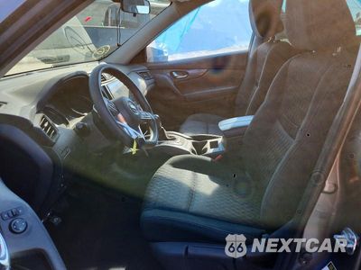 Zdjęcie 7 z 13 samochodu: 2017 NISSAN ROGUE S VIN:KNMAT2MT6HP594530 - miniatura