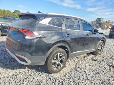 Trzecie zdjęcie samochodu z tyłu: 2023 KIA SPORTAGE EX VIN:KNDPVCAG1P7042837 - miniatura