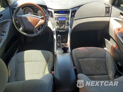 Zdjęcie 8 z 12 samochodu: 2013 HYUNDAI SONATA GLS VIN:5NPEB4ACXDH509912 - miniatura