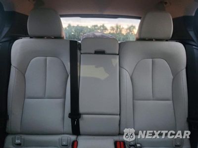 Zdjęcie 10 z 13 samochodu: 2024 VOLVO XC40 ULTIMATE VIN:YV4L12UF7R2328177 - miniatura