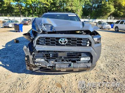 Piąte zdjęcie samochodu w środku: 2026 TOYOTA 4RUNNER TRD OFF-ROAD PREMIUM HV VIN:JTEVB5BR6T5053863 - miniatura