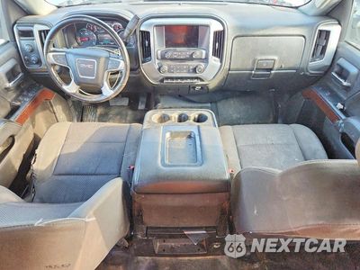 Zdjęcie 8 z 11 samochodu: 2018 GMC SIERRA K1500 SLE VIN:1GTV2MEC7JZ286873 - miniatura