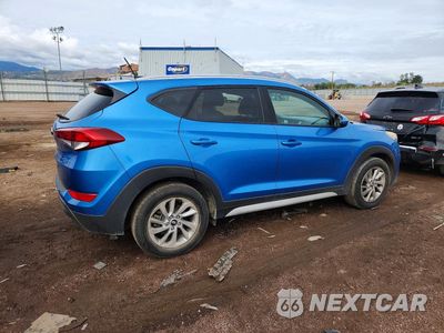 Trzecie zdjęcie samochodu z tyłu: 2017 HYUNDAI TUCSON SE VIN:KM8J33A41HU467426 - miniatura