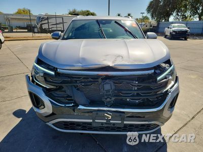 Piąte zdjęcie samochodu w środku: 2025 VOLKSWAGEN ATLAS CROSS SPORT SE VIN:1V2LE2CA7SC225000 - miniatura