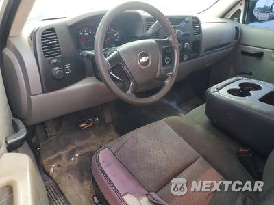 Zdjęcie 8 z 12 samochodu: 2011 CHEVROLET SILVERADO C1500 VIN:1GCNCPEXXBZ343974 - miniatura