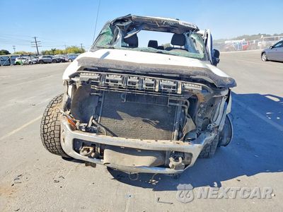 Piąte zdjęcie samochodu w środku: 2011 FORD F350 SUPER DUTY VIN:1FT8W3B69BEC88563 - miniatura