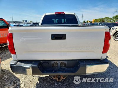 Zdjęcie 6 z 12 samochodu: 2017 TOYOTA TUNDRA SR5 VIN:5TFUW5F18HX647584 - miniatura