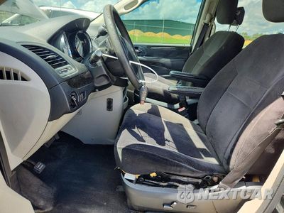 Zdjęcie 7 z 14 samochodu: 2013 DODGE GRD CARAVA VIN:2C4RDGCG5DR771739 - miniatura