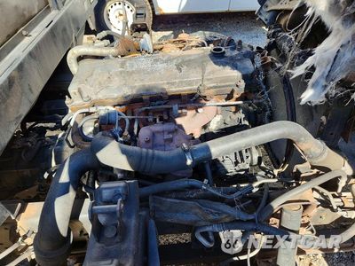 Zdjęcie 10 z 13 samochodu: 2000 ISUZU NPR NPR-ST VIN:JALC4B145Y7018073 - miniatura