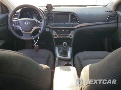 Zdjęcie 8 z 12 samochodu: 2017 HYUNDAI ELANTRA VALUE EDITION VIN:5NPD84LF1HH210039 - miniatura