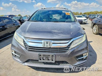 Piąte zdjęcie samochodu w środku: 2018 HONDA ODYSSEY ELITE VIN:5FNRL6H9XJB001728 - miniatura