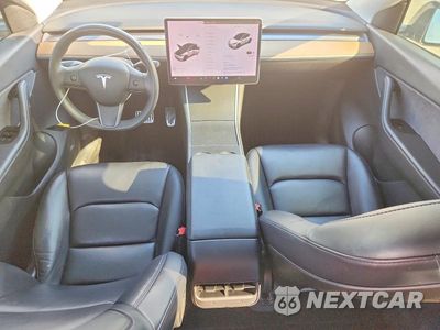 Zdjęcie 8 z 12 samochodu: 2020 TESLA MODEL Y VIN:5YJYGDEE0LF004372 - miniatura
