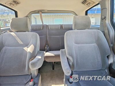 Zdjęcie 10 z 13 samochodu: 2006 TOYOTA SIENNA LE VIN:5TDBA23C26S063467 - miniatura
