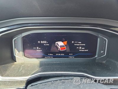 Zdjęcie 9 z 13 samochodu: 2019 VOLKSWAGEN JETTA SEL VIN:3VWE57BU6KM043903 - miniatura