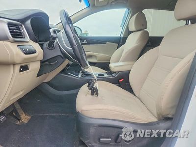 Zdjęcie 7 z 13 samochodu: 2020 KIA SORENTO LX VIN:5XYPGDA3XLG636269 - miniatura