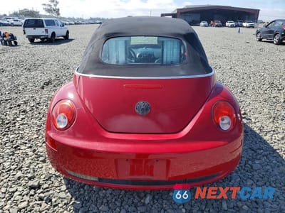 Zdjęcie 6 z 13 samochodu: 2010 VOLKSWAGEN NEW BEETLE VIN:3VWRG3ALXAM008308 - miniatura