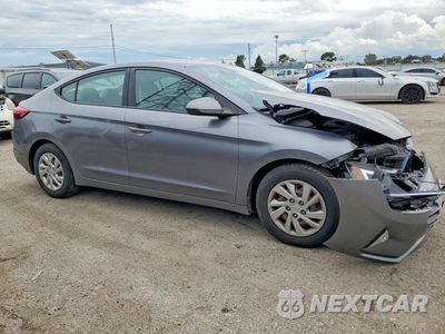 Czwarte zdjęcie samochodu z boku: 2019 HYUNDAI ELANTRA SE VIN:5NPD74LF5KH436563 - miniatura