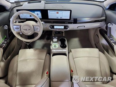 Zdjęcie 8 z 13 samochodu: 2023 GENESIS GV60 ADVANCED VIN:KMUKCDTC6PU018273 - miniatura